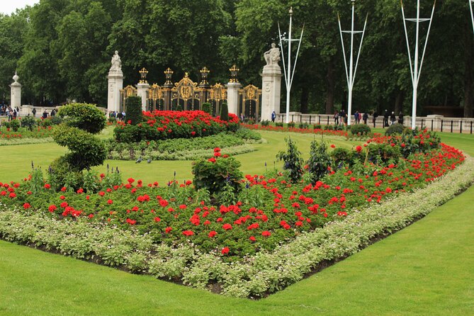 2 Hour Walking Tour from Buckingham Palace to Big Ben - What Nicholas Adds: The Human Part That Makes the Walk Feel Easy
