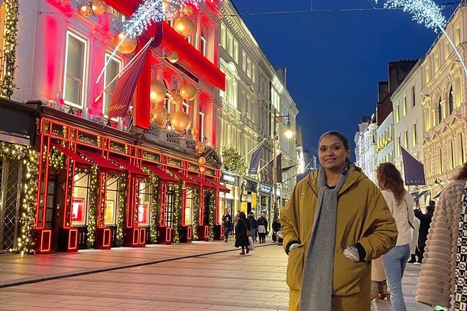 A Fairytale Christmas Day with Food and Christmas Concert - Oxford Street at Golden Hour: Shimmering Lights Without the Crowds-Feeling