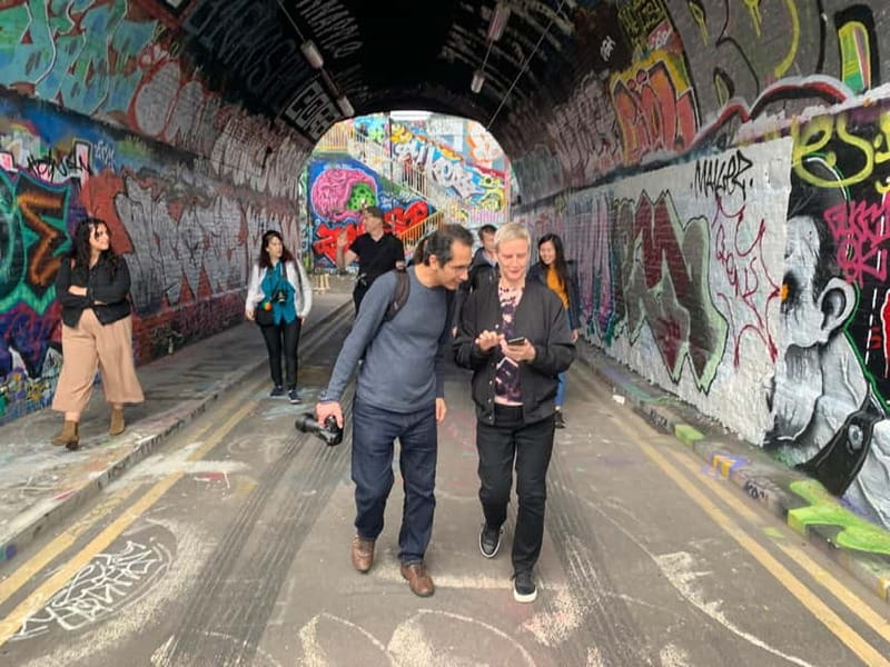 ADVANCED GRAFFITI STREET ART TOUR / SHOREDITCH / EAST LONDON - Shoreditch and Brick Lane, where street art has its own rules