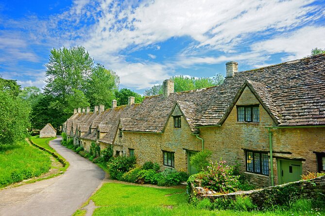 Bath and Cotswolds Guided Tour from London - Day trip format: 11 hours that moves fast
