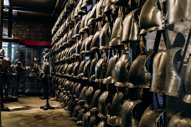 Best of London Tour - Crown Jewels, River Cruise & History Walk - Thames River cruise: Tower Bridge, skyline landmarks, and photo stops
