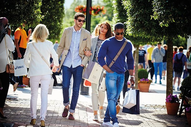 Bicester Village Shopping Trip from London with VIP Discount - What is included, what is not, and how to plan around it