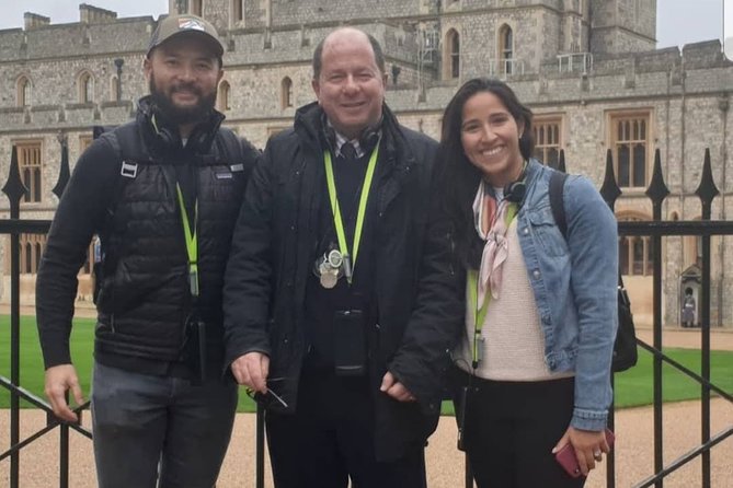 Black Taxi Tour Of London - Westminster Abbey, then Thames bridges: the sweep from coronations to river engineering