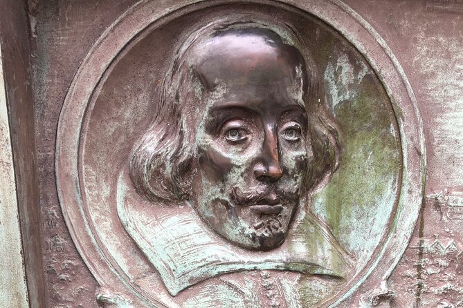 Borough Market and beyond - Shakespeare’s Globe Theatre area: original sites, bear pits, and Bankside mood