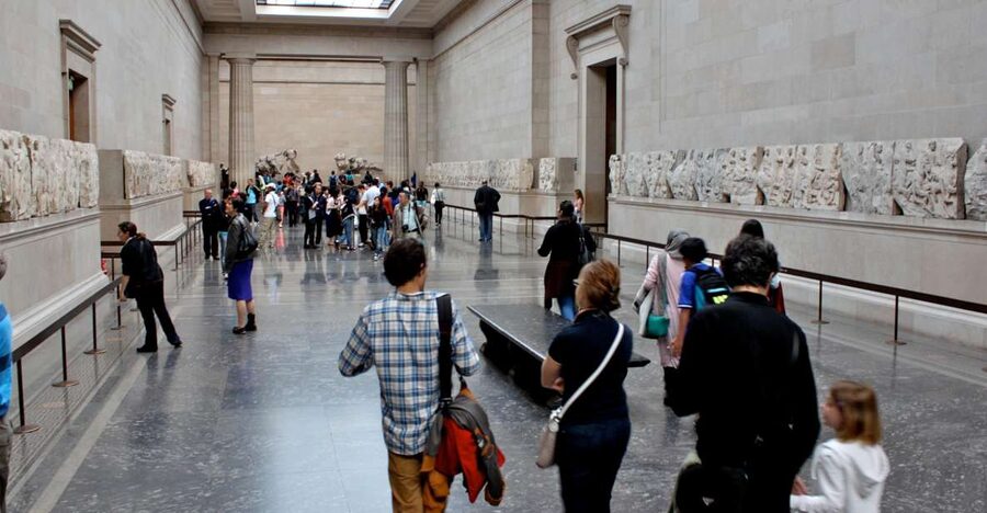 British Museum & Camden Town - Private Tour in Italian - Inside the British Museum with an Italian-speaking guide
