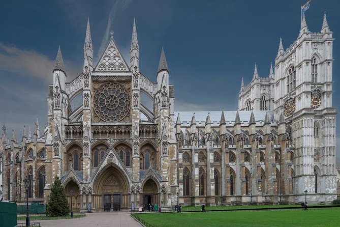 British Royalty & Westminster Abbey Tour - Your morning route, starting at The Ritz and ending at Westminster Abbey