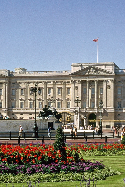 Buckingham Palace and Stonehenge Tour - Timing switch: why you need to be ready for the 1:00pm Stonehenge departure