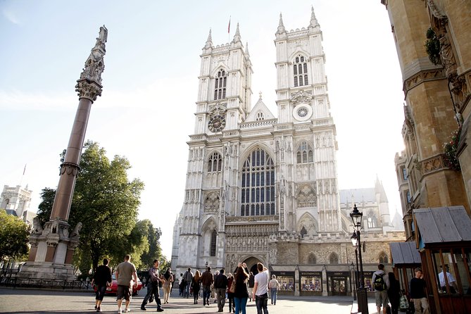 Buckingham Palace and Vintage Bus Tour of London - Thames River Cruise: The Easy Way to See London’s Skyline