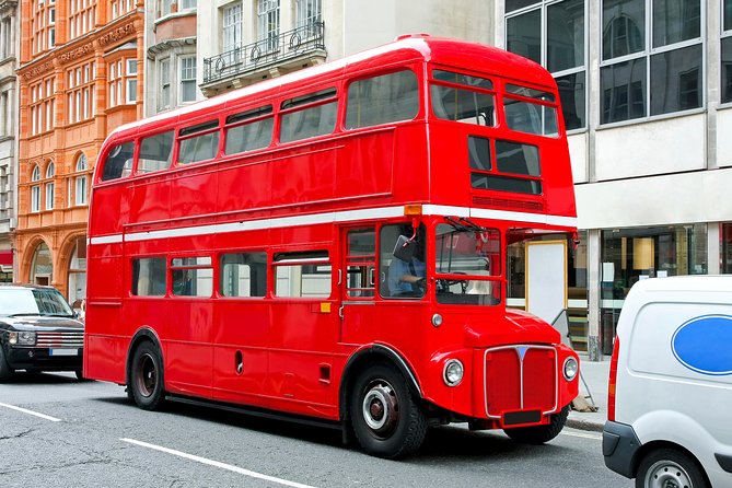 Buckingham Palace and Vintage Bus Tour of London - Group Size, Pace, and the Tour Feeling
