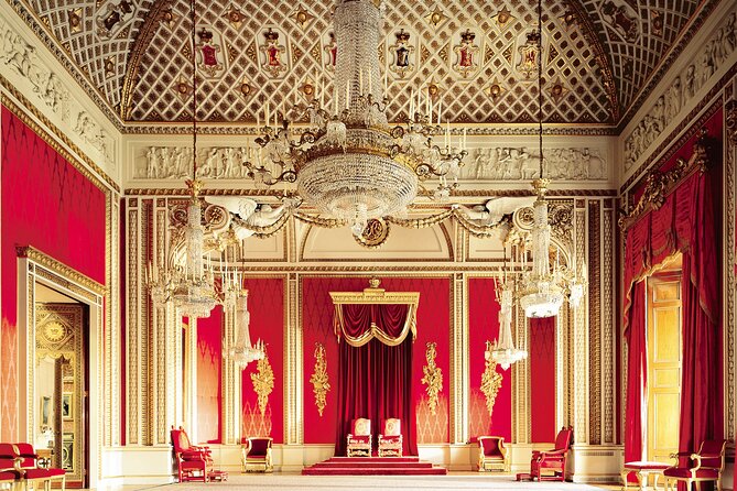 Buckingham Palace and Windsor Castle Escorted Tour from London - Who should book this Buckingham and Windsor day trip
