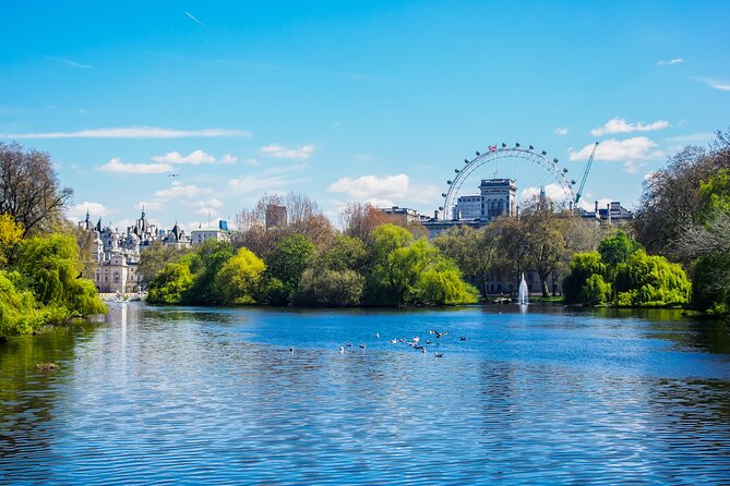 Buckingham Palace, Changing of the Guard & Thames Boat Ride - St. James’s Park viewpoints and the Changing of the Guard at Buckingham Palace