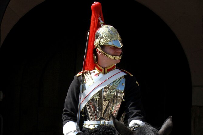 Buckingham Palace Visit & Changing of the Guard Walking Tour - What To Expect Day Of: Timing, Walking, and Crowd Reality