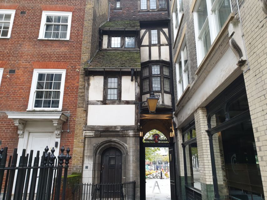 Burnings, Butchery & Black Death: London's Bloody Past - London Central Markets and Ely Place: finishing strong and moving on