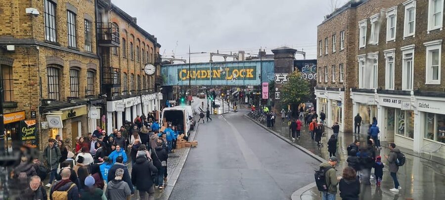 Camden Pub and Walking Tour - The Primrose Hill Walk: where the stories meet the views
