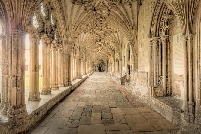 Canterbury Cathedral, Leeds Castle and Dover Castle Private Tour - Leeds Castle and the moat punt: how to see the grounds from water level