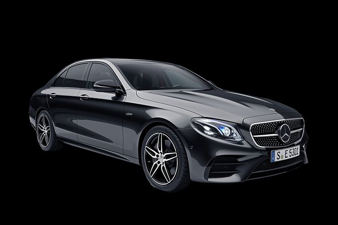 Central London to Heathrow Airport private taxi transfers - Door-to-door London to Heathrow, minus the stress math