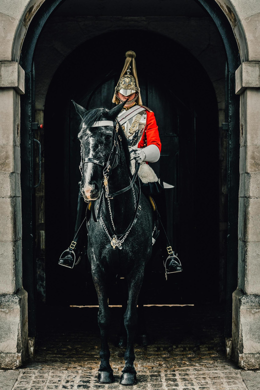 Changing of the Guard Experience in London - Westminster Abbey near Parliament Square: what you’ll actually get