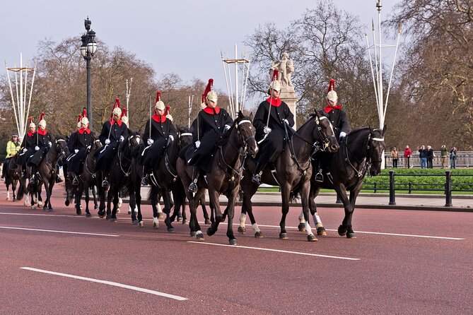 Changing of the Guard Guided Tour at Buckingham Palace - Optional upgrades: Royal Mews and King’s Gallery add more royal texture