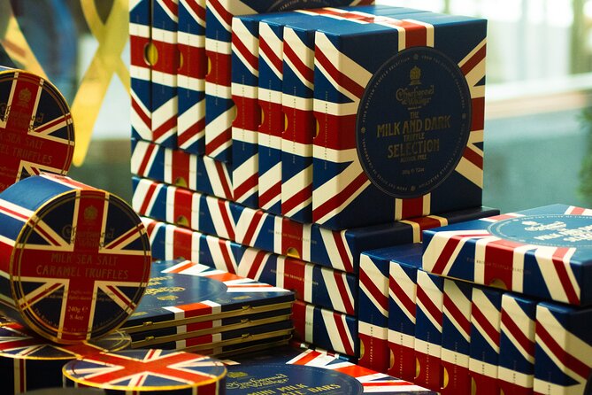 Changing of the Guard & Royal Food Tour with 15+ Tastings - Stops After Buckingham Palace: Royal Food Supplier Theme