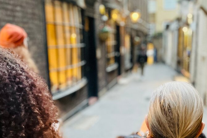 Christmas Lights and Markets Guided Walking Tour with Mulled Wine - The Included Mulled Wine: A Real Holiday Bonus