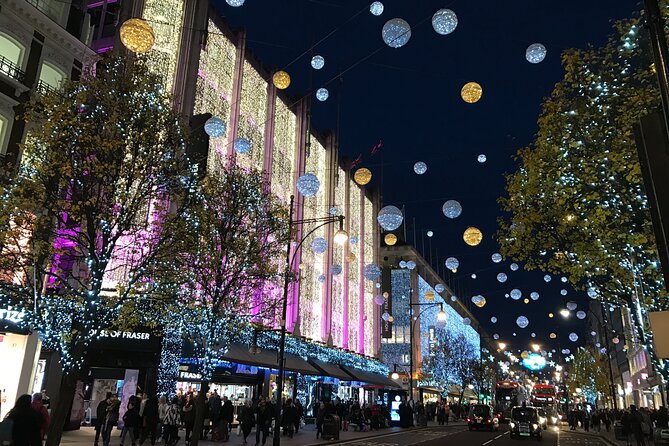 Christmas Lights Open-Top Bus Tour - The Christmas tree stop plus the government district stretch