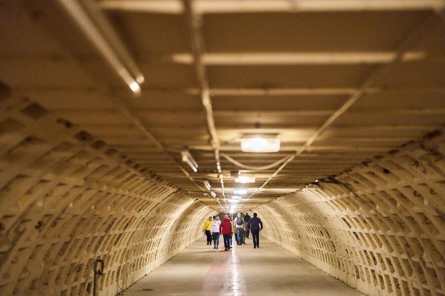 Clapham South: Subterranean Shelter Guided Tour - The descent: 11 stories down, then tunnels over a mile long