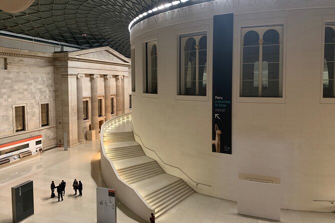 Classic London Tour with a Professional Private Guide - St Paul’s Cathedral: the dome, the interior, and a story-led approach