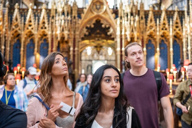 Classic London Tour with Westminster Abbey, Skip the Ticket Line - Trafalgar Square to Horse Guards Parade: the classic photo run