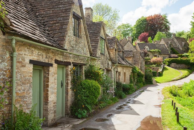 Cotswolds Small Group Tour from London - Arlington Row: The 1380 Monastic Wool Story Behind the 17th-Century Cottages
