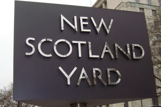 Crime and Policing London Walking Tour - Why this Crime and Policing London walk feels different