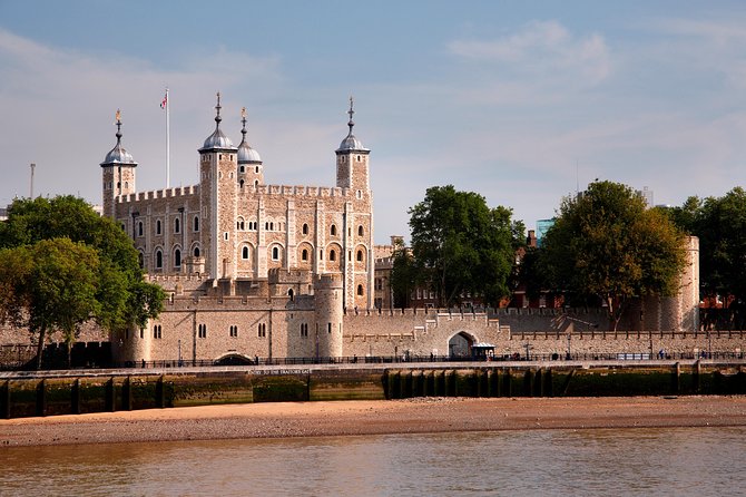 Crown Jewels of London Tour with River Cruise - Thames River cruise ticket: a calm finish with great views