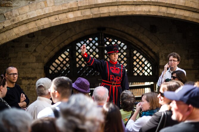 Crown Jewels of London Tour with River Cruise - Pacing, delays, and why your comfort level matters