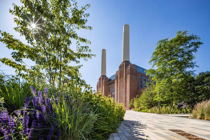 Destination London: E-Bike Tour - South London riverside and shopping districts, how the route keeps moving