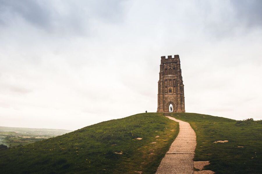 Devon and Cornwall: 5-Day Tour from London - North Cornwall Coast: Boscastle, Witchcraft Museum, and Arthur at Tintagel