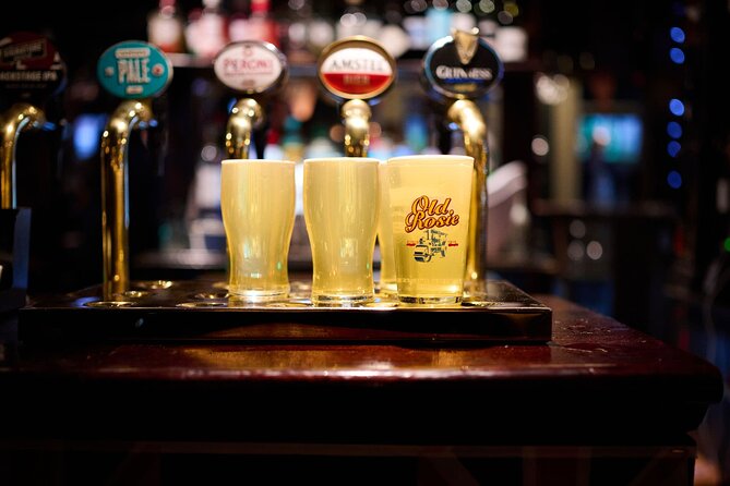 Devour London Historical Pub Tour:Traditional British Food & Ales - Stop 3: Ye Olde Cheshire Cheese, where Twain and Dickens get name-dropped