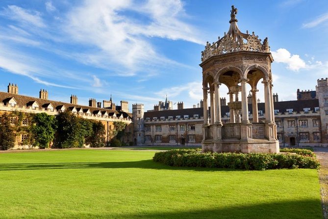Discover Oxford and Cambridge with Guide from London by Coach - Oxford and Cambridge, Packed Into One Coach Day