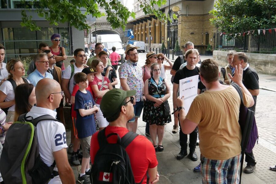 Doctor Who London Walking Tour - A short London bus ride, plus how the pace feels
