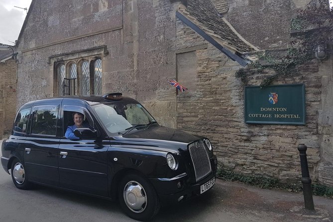 Downton Abbey and Castle Taxi Tour from London with Hotel Pickup - Highclere Castle entry: tickets, timing, and what you see inside