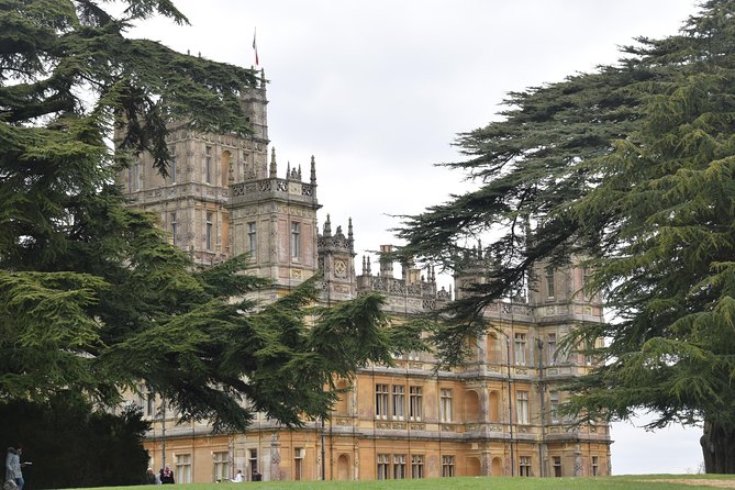 Downton Abbey and Village Coach Tour from London with Highclere - Who this tour fits best, and who might want to skip