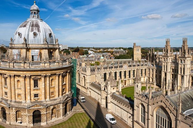 Downton Abbey & Highclere Castle Tour from London, with Oxford - Highclere Castle: State Rooms, Grounds, and the Real Family Behind the Story