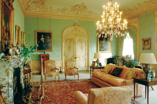 Downton Abbey & Highclere Castle Tour from London, with Oxford - Pace and Comfort: How the Day Actually Feels