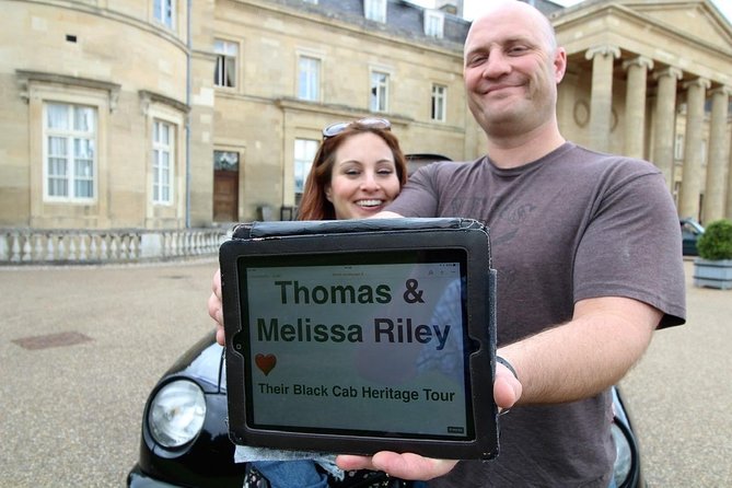 Downton Abbey London Filming Locations: Private Half-Day Tour - Royal London stops: Buckingham Palace, Lancaster House, and St James’s