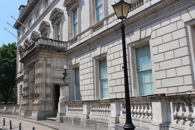Downton Abbey London Walking Tour - Why this Downton Abbey London walking tour hits the right note
