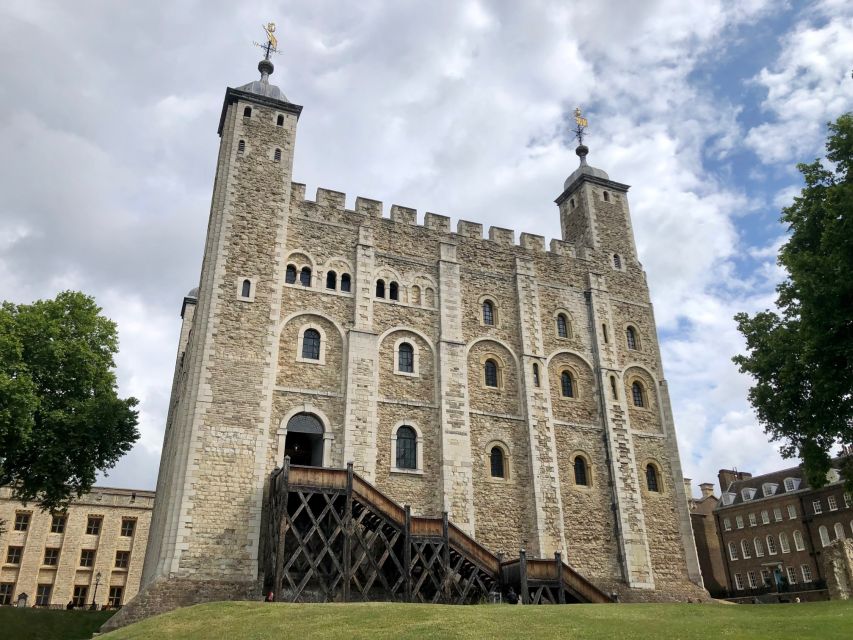 Early Access:Tower of London Opening Ceremony & Royal London - Logistics that actually matter on this tour day
