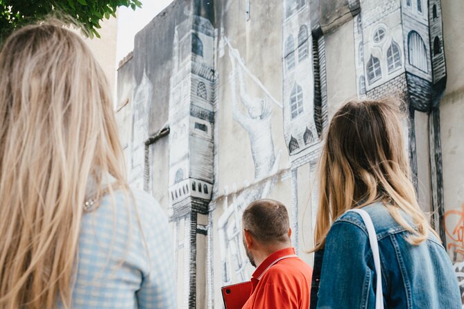 East End London Instagrammable Street Art and Graffiti Tour - Stop by stop: the East End pieces that reward your feet