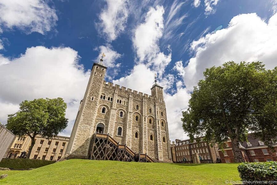 Easy Access Tower of London Royal Secrets & Scandals Tour - Battlements and Tower Bridge: finishing with a sense of place