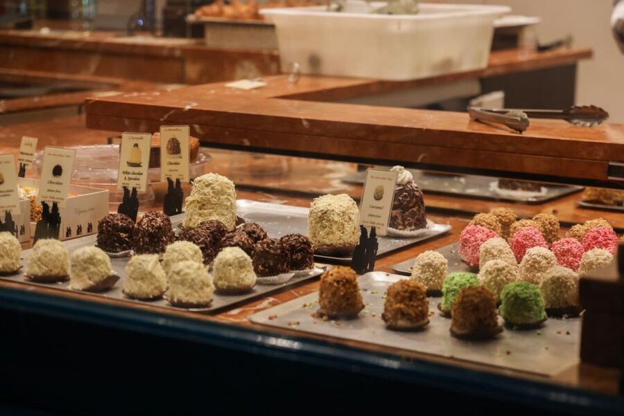 Eating London: Heart Of 'The City' Food Tour - Price and value for a 3-hour City food walk
