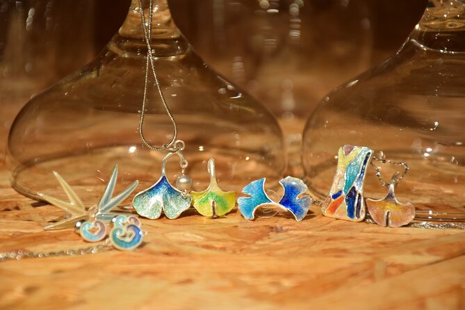 Enamel Jewellery Making Class in London - Enamel powder work with real one-on-one coaching