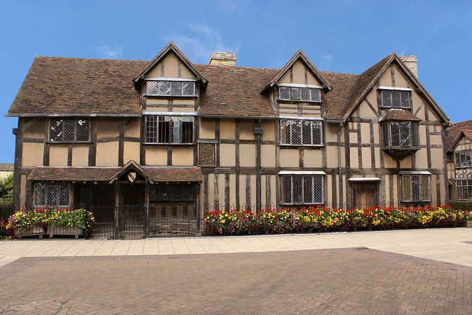 England in One Day: Stonehenge, Bath, the Cotswolds and Stratford-upon-Avon Day Trip from London - What the guides and drivers can change on a long day