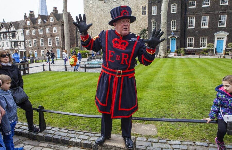 Exclusive Beefeater Meet & Greet at the Tower of London - Key takeaways before you book